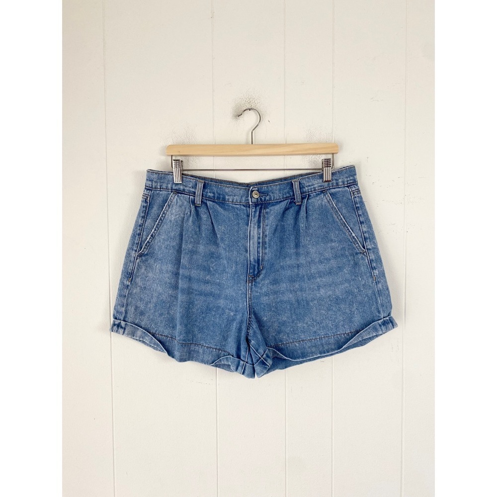 American Eagle Mom Shorts Womens 14 Blue Denim High Waisted Pleated Cuffed Hem